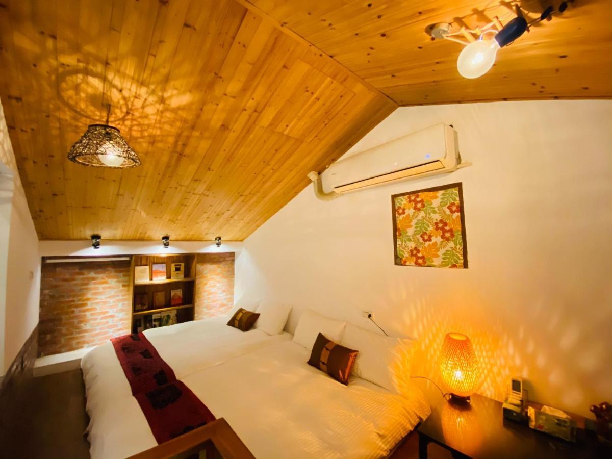 捉鳳凰 台南百年老宅包棟導覽民宿系列catchphoenix Centennial Guesthouse Exteriér fotografie