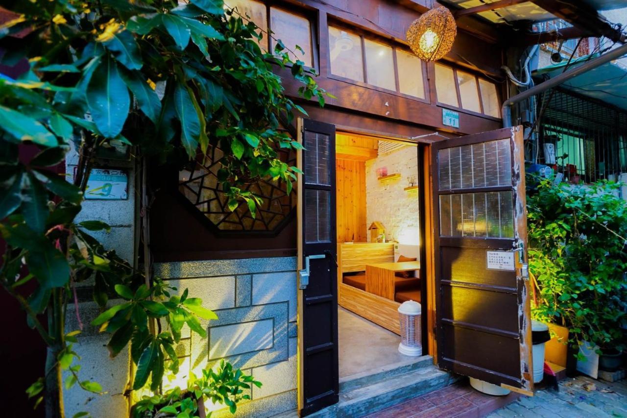 捉鳳凰 台南百年老宅包棟導覽民宿系列catchphoenix Centennial Guesthouse Exteriér fotografie